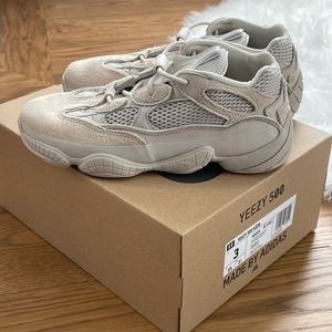 Yeezy 500 Blush Kids Size 3